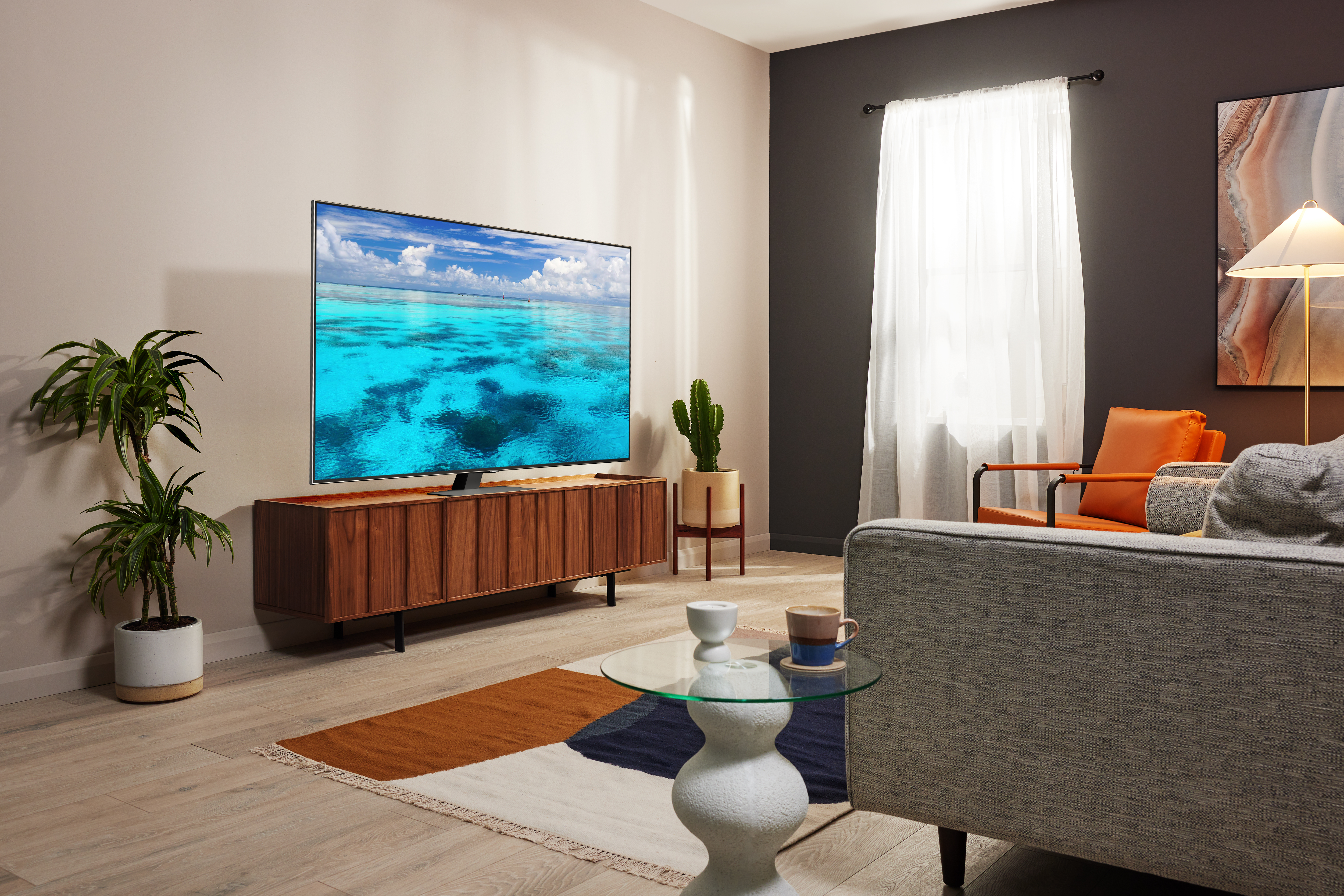 Samsung QE65Q80BATXXU TV 165.1 cm (65") 4K Ultra HD Smart TV Wi-Fi Silver