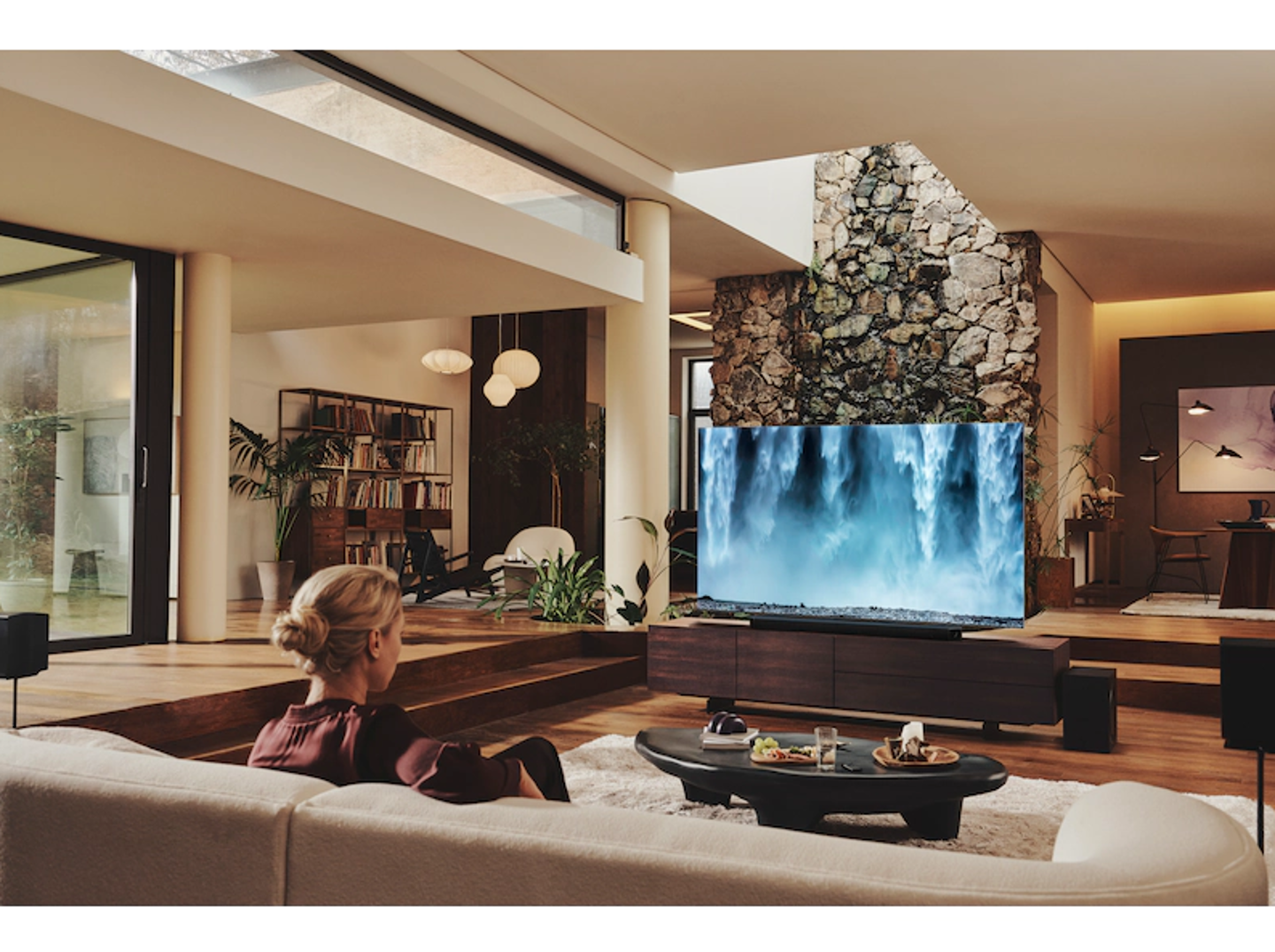 Samsung QN900B 190.5 cm (75") 8K Ultra HD Smart TV Wi-Fi Stainless steel